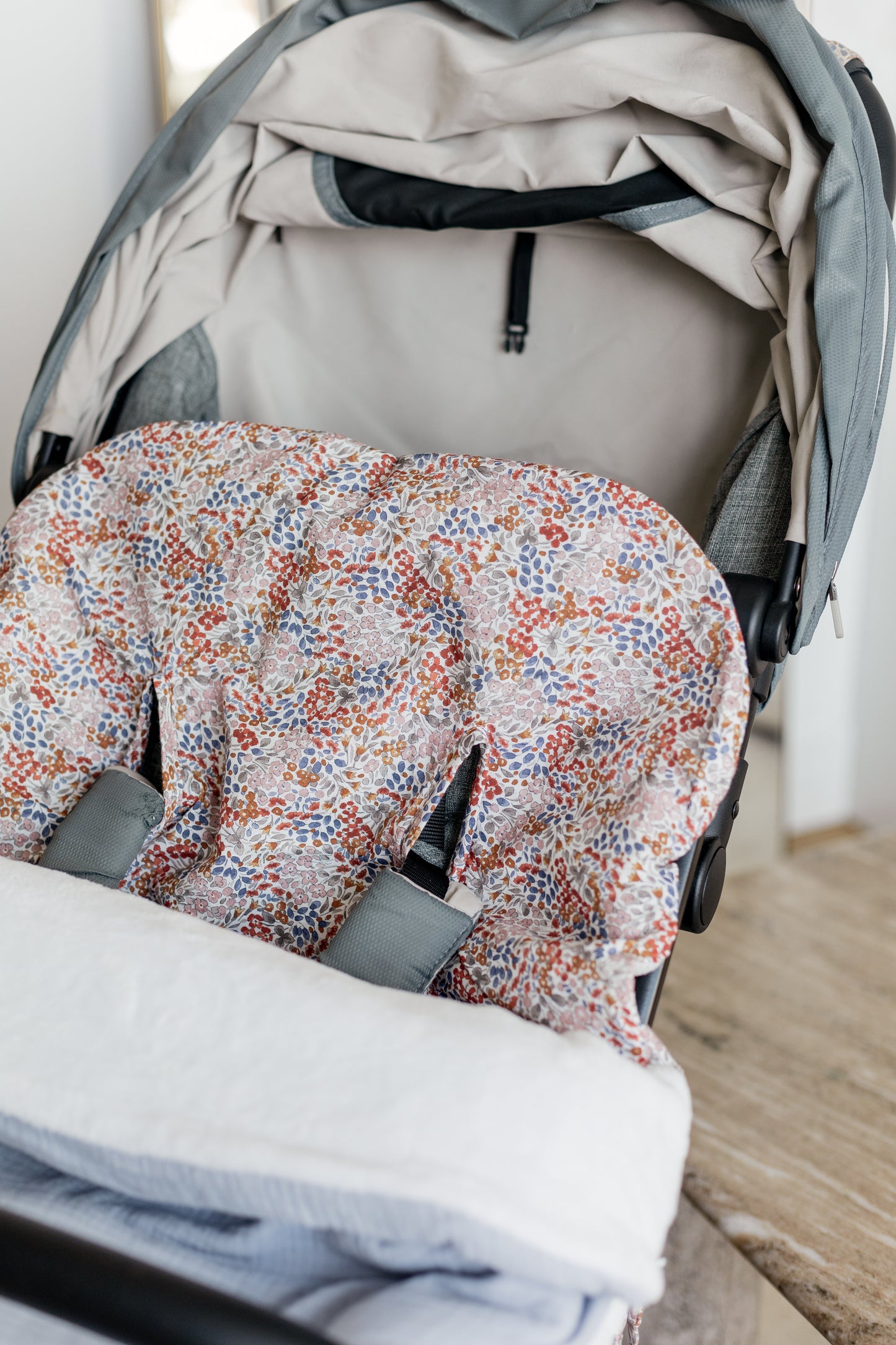 Funda carro Noah Blue con saco liso