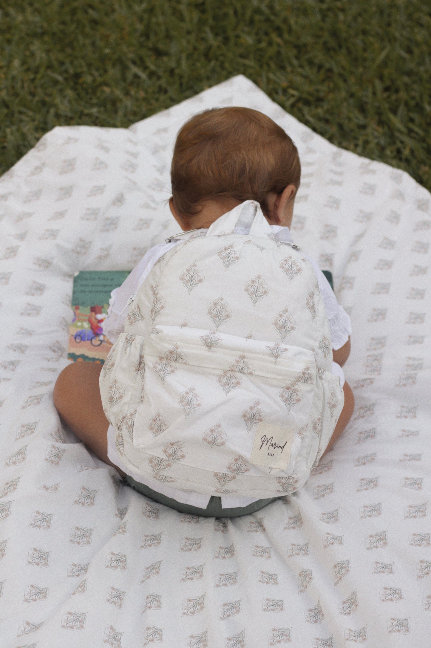 Manta de juegos impermeable Arabic