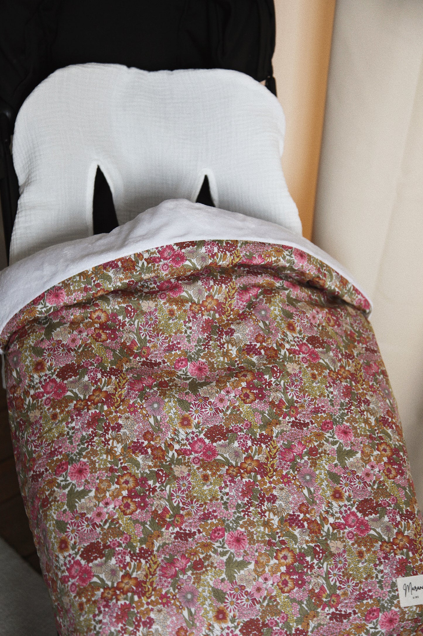 Funda carro Bloom con saco estampado